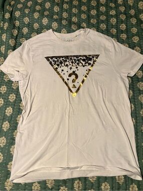 Guess Men’s T shirt